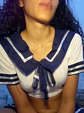 lessaeumesma8 online show from October 2025 04:48:02 PM