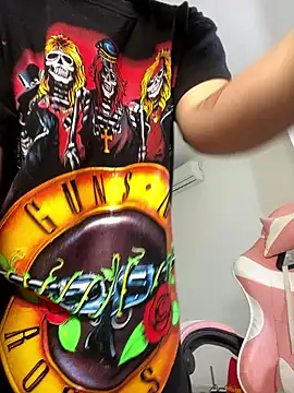 Snapshot of Lia_sex69 chatting on February 2025 06:13:02 PM Lia sex69 online show from February 2025 06:13:02 PM