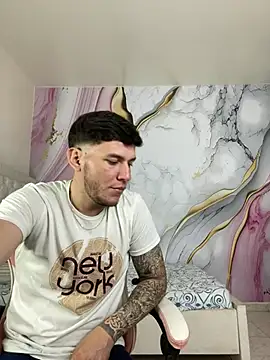 Snapshot of Lia_sex69 chatting on March 2025 02:39:02 AM Lia sex69 online show from March 2025 02:39:02 AM