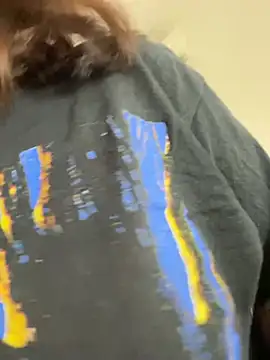 Snapshot of Lia_sex69 chatting on March 2025 12:07:02 PM Lia sex69 online show from March 2025 12:07:02 PM