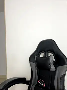 Snapshot of Lia_sex69 chatting on September 2025 10:15:02 AM Lia sex69 online show from September 2025 10:15:02 AM