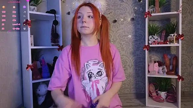 hannah lourens online show from December 2024 02:21:01 PM