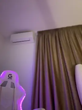 babyyboomm online show from November 2025 01:49:02 AM