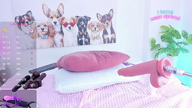 ashley nicoll online show from November 2025 01:43:02 PM