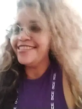 Snapshot of Alma_Sexyy chatting on February 2025 10:04:02 PM Alma Sexyy online show from February 2025 10:04:02 PM