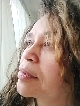 Snapshot of Alma_Sexyy chatting on October 2025 09:59:02 PM Alma Sexyy online show from October 2025 09:59:02 PM