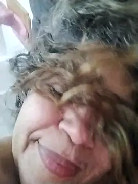 Snapshot of Alma_Sexyy chatting on November 2025 03:56:02 PM Alma Sexyy online show from November 2025 03:56:02 PM