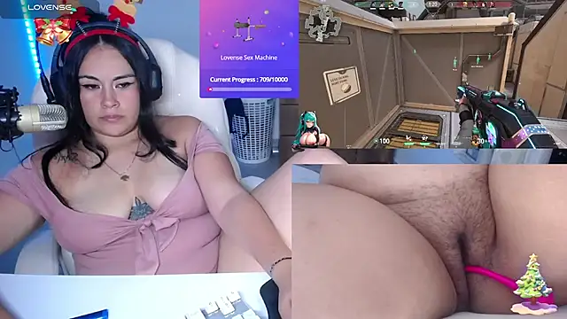 Snapshot of Sunny_Gamer7 chatting on December 2024 08:30:02 AM Sunny Gamer7 online show from December 2024 08:30:02 AM