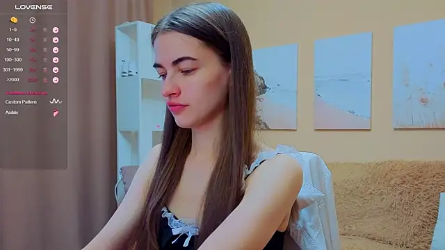 AstoriyaNight online show from October 2025 04:15:01 AM