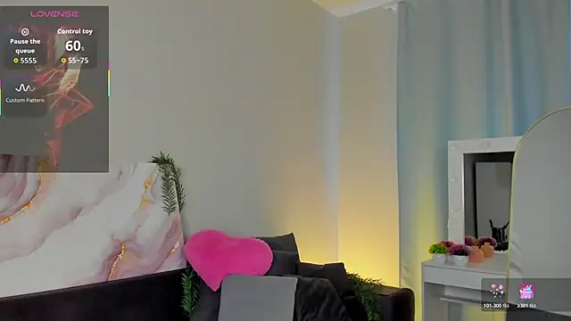 Naomi B1ack online show from April 2026 12:27:01 AM