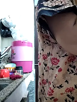 Snapshot of Aaradhya chatting on March 2025 01:17:02 AM Aaradhya online show from March 2025 01:17:02 AM