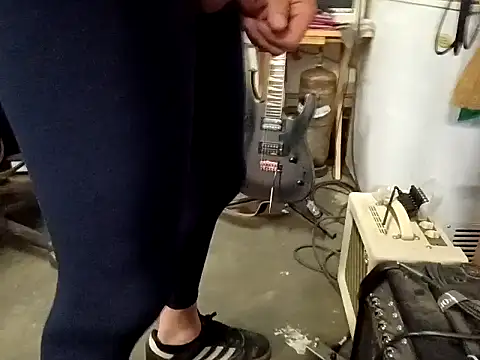 Danialanon online show from November 2025 04:34:02 AM