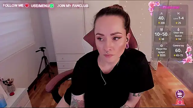 Snapshot of Domina_Deivis chatting on February 2025 12:55:01 PM Domina Deivis online show from February 2025 12:55:01 PM