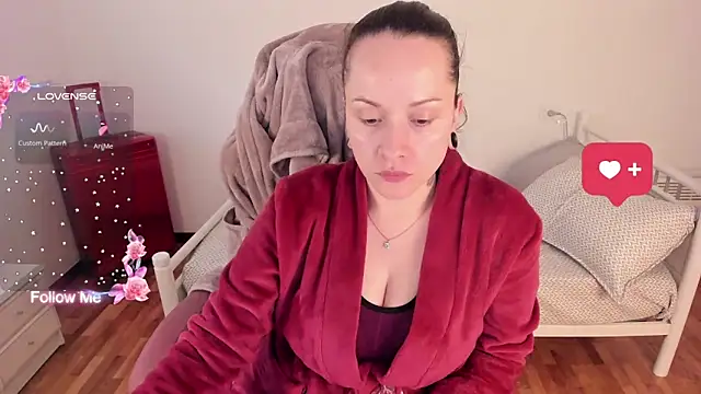 Snapshot of Domina_Deivis chatting on December 2025 12:55:02 PM Domina Deivis online show from December 2025 12:55:02 PM