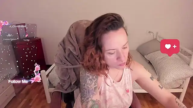 Snapshot of Domina_Deivis chatting on December 2025 08:21:02 AM Domina Deivis online show from December 2025 08:21:02 AM