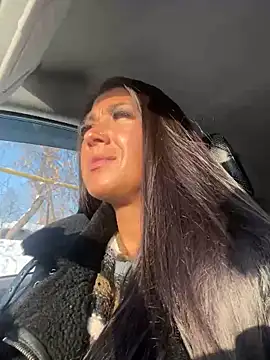 Snapshot of RuslanaXX chatting on February 2025 04:27:01 AM RuslanaXX online show from February 2025 04:27:01 AM