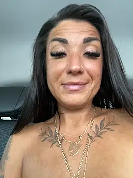 Snapshot of RuslanaXX chatting on February 2025 08:31:02 AM RuslanaXX online show from February 2025 08:31:02 AM