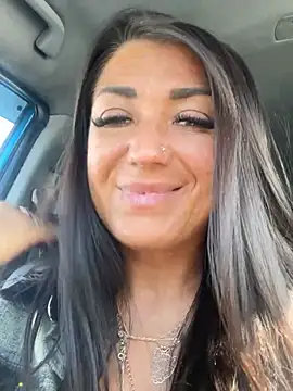 Snapshot of RuslanaXX chatting on February 2025 08:37:02 AM RuslanaXX online show from February 2025 08:37:02 AM