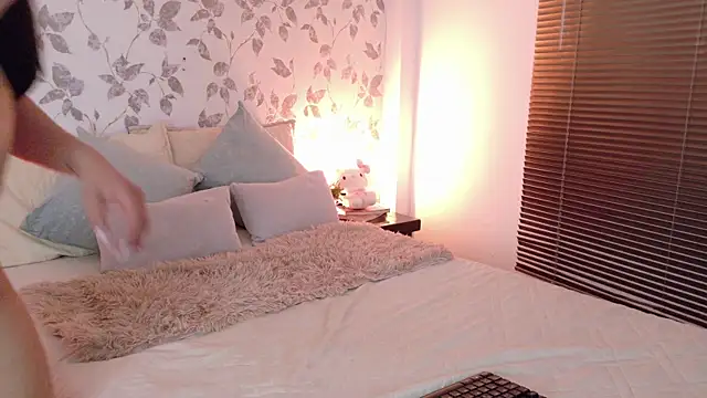 Nathaly-Lopez online show from July 2026 02:34:01 PM
