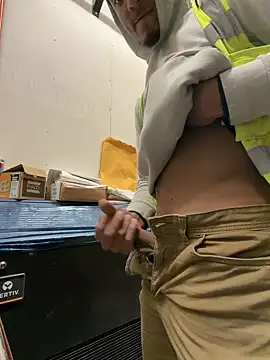 studftl online show from April 2026 12:45:02 PM