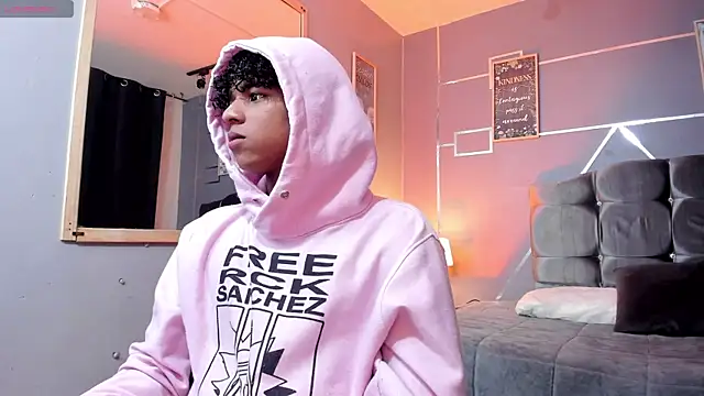 Noah Smith04 online show from November 2025 01:43:01 PM