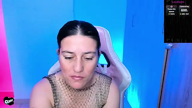 Snapshot of Saskyaa chatting on February 2026 03:56:02 PM Saskyaa online show from February 2026 03:56:02 PM