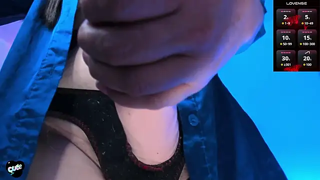 Snapshot of Saskyaa chatting on April 2026 02:26:01 PM Saskyaa online show from April 2026 02:26:01 PM