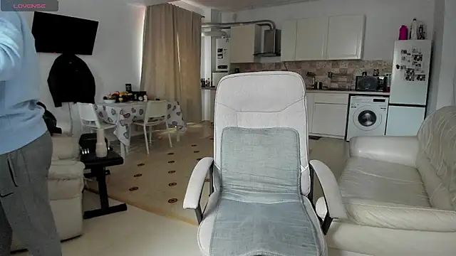 ZackFraser online show from October 2025 09:29:01 AM