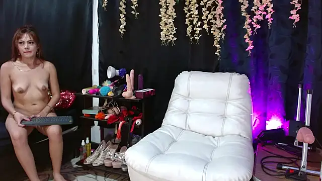 Snapshot of cleopatraa chatting on February 2025 12:51:01 AM cleopatraa online show from February 2025 12:51:01 AM