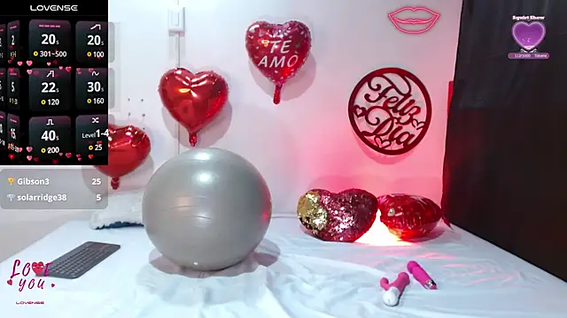 Snapshot of cleopatraa chatting on February 2025 11:53:01 PM cleopatraa online show from February 2025 11:53:01 PM