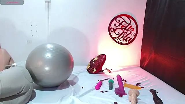 Snapshot of cleopatraa chatting on February 2025 12:22:02 PM cleopatraa online show from February 2025 12:22:02 PM