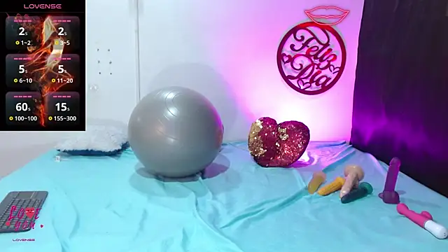 Snapshot of cleopatraa chatting on February 2025 06:43:01 PM cleopatraa online show from February 2025 06:43:01 PM