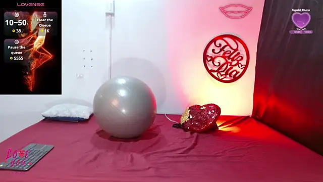 Snapshot of cleopatraa chatting on February 2025 08:31:01 PM cleopatraa online show from February 2025 08:31:01 PM