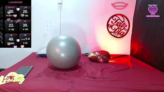 Snapshot of cleopatraa chatting on March 2025 08:05:01 PM cleopatraa online show from March 2025 08:05:01 PM