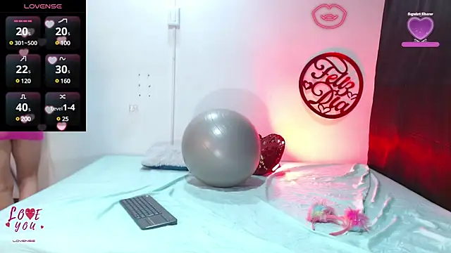 Snapshot of cleopatraa chatting on March 2025 08:11:02 PM cleopatraa online show from March 2025 08:11:02 PM