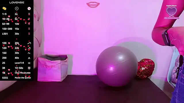 Snapshot of cleopatraa chatting on September 2025 09:03:01 PM cleopatraa online show from September 2025 09:03:01 PM