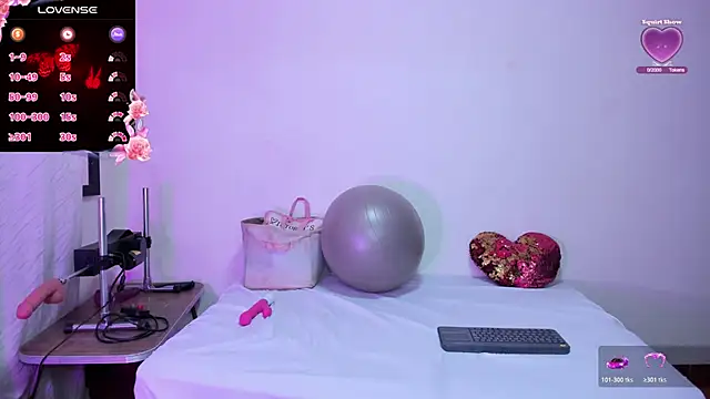 Snapshot of cleopatraa chatting on November 2025 08:21:01 PM cleopatraa online show from November 2025 08:21:01 PM