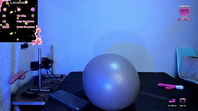 Snapshot of cleopatraa chatting on November 2025 10:53:02 PM cleopatraa online show from November 2025 10:53:02 PM