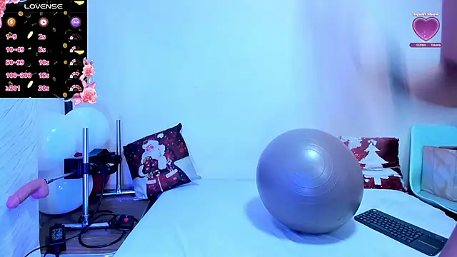 Snapshot of cleopatraa chatting on December 2025 05:22:02 PM cleopatraa online show from December 2025 05:22:02 PM