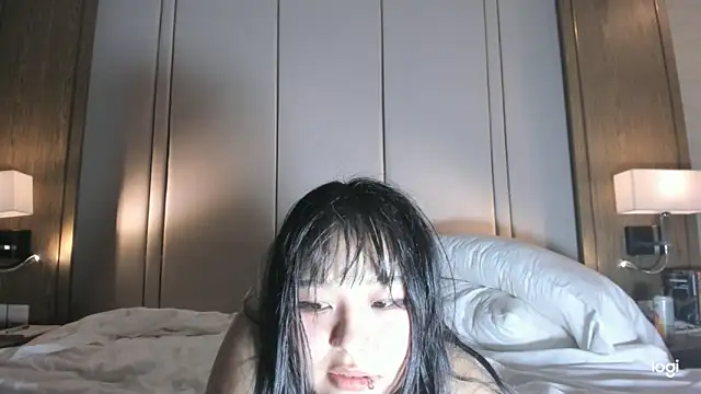 hee young11 online show from March 2025 08:19:01 PM