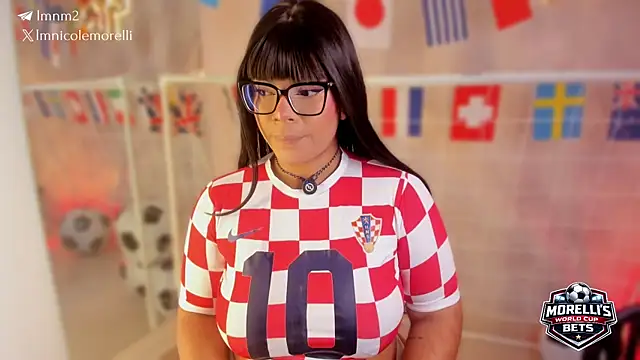 Snapshot of Nicolemorelli2 chatting on June 2026 03:39:02 PM Nicolemorelli2 online show from June 2026 03:39:02 PM