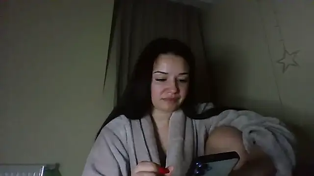 Snapshot of Linusya chatting on February 2026 05:02:02 PM Linusya online show from February 2026 05:02:02 PM