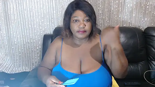 MATUREBUSSTY online show from January 2025 01:18:01 AM