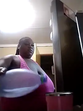 MATUREBUSSTY online show from March 2026 03:32:01 AM