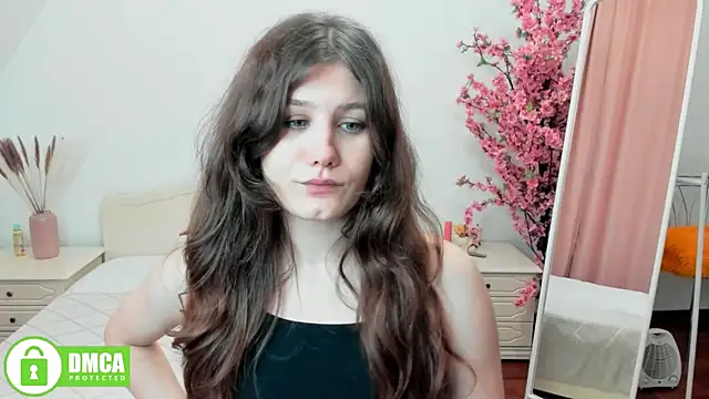 Snapshot of Charlotte_wow chatting on December 2024 12:27:02 PM Charlotte wow online show from December 2024 12:27:02 PM