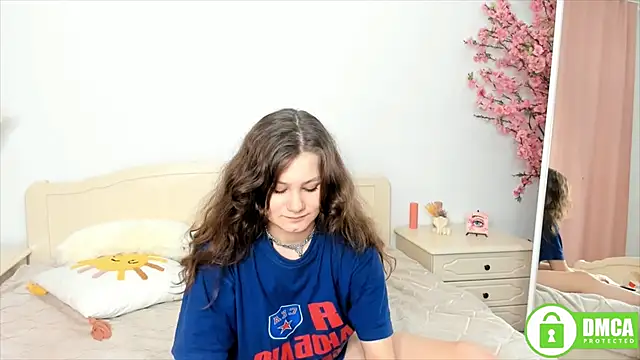 Snapshot of Charlotte_wow chatting on January 2025 03:19:01 PM Charlotte wow online show from January 2025 03:19:01 PM