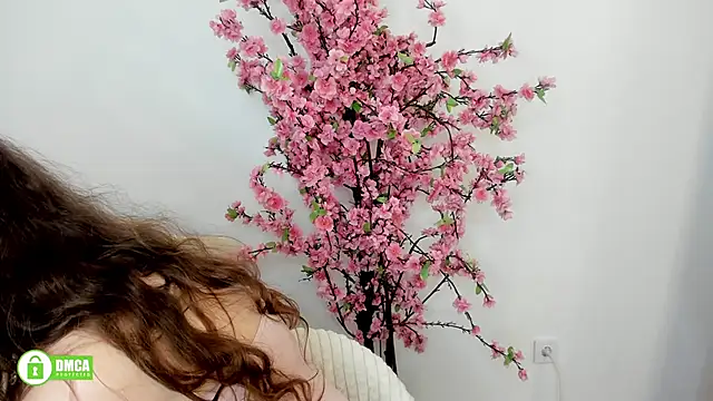 Snapshot of Charlotte_wow chatting on January 2025 05:28:01 PM Charlotte wow online show from January 2025 05:28:01 PM