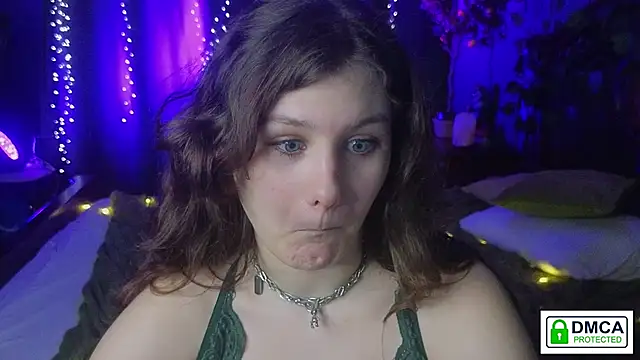 Snapshot of Charlotte_wow chatting on February 2025 11:16:02 PM Charlotte wow online show from February 2025 11:16:02 PM