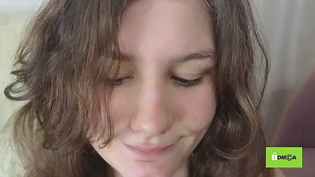 Snapshot of Charlotte_wow chatting on February 2025 07:28:01 PM Charlotte wow online show from February 2025 07:28:01 PM