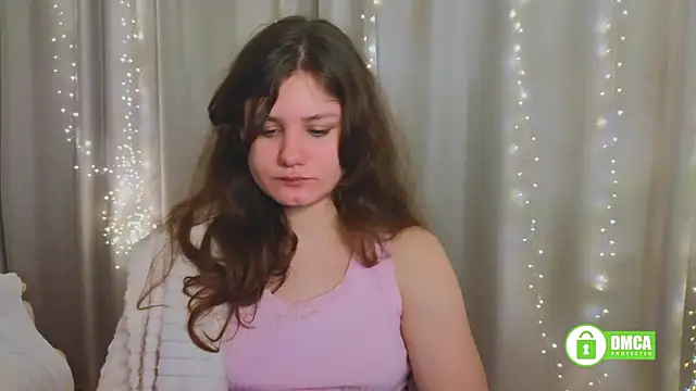 Snapshot of Charlotte_wow chatting on March 2025 05:17:02 PM Charlotte wow online show from March 2025 05:17:02 PM